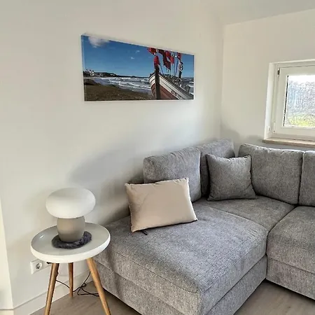 Schloesschen Am Schmachter Apartamento *